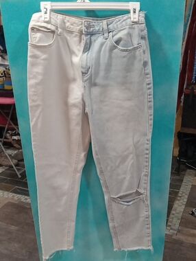 (535) No Boundaries Two-Tone White and Light Gray High Rise Jeans